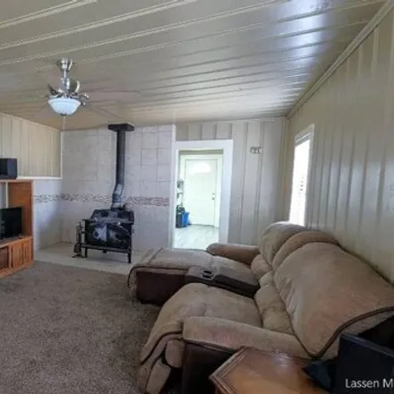 Image 3 - 1871 3rd Street, Susanville, CA 96130, USA - House for sale