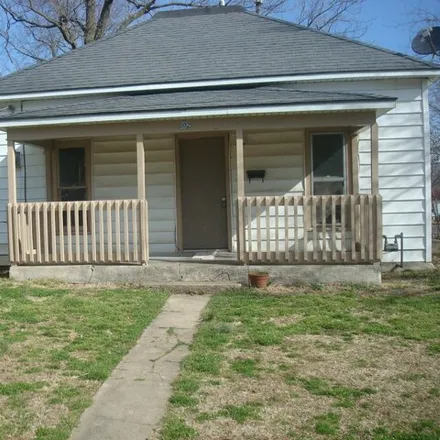 Rent this 2 bed house on 1200 Wall Street in Neosho, MO 64850