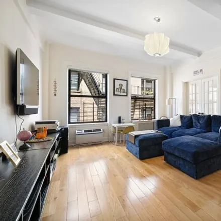 Buy this studio apartment on 41 West 82nd Street in New York, NY 10024
