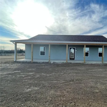 Buy this 3 bed house on 1517 County Road D201 in Randolph County, MO 65259