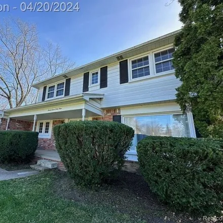 Image 3 - 3799 Macnichol Trail, Orchard Lake Village, West Bloomfield Township, MI 48323, USA - House for sale