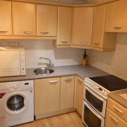 Rent this 2 bed apartment on Denbrae Street in Glasgow, G32 7DB