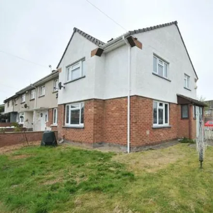 Rent this 3 bed house on 138A in 138B Coronation Avenue, Keynsham