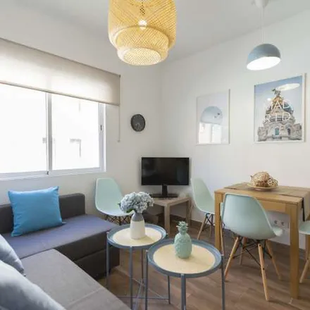 Rent this 3 bed apartment on Calle Baleares in 9, 28019 Madrid