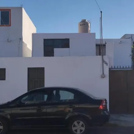 Rent this 3 bed house on Calle Río Salado in 72570 Puebla, PUE