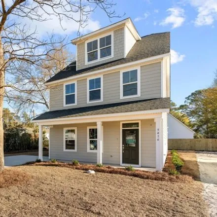 Buy this 5 bed house on 5415 Wrightsville Avenue in Bradley Park, Wilmington