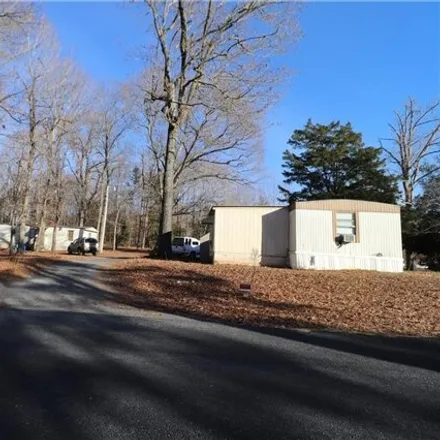 Buy this studio house on 2019 Naomi Road in Randolph County, NC 27317