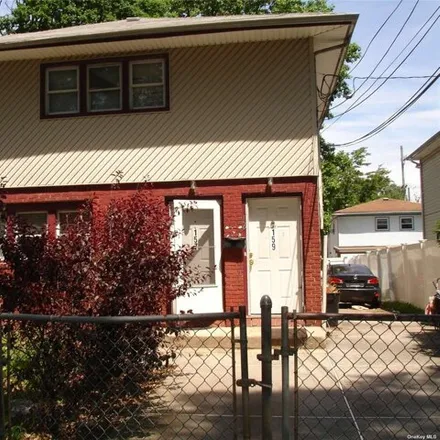 Buy this 6 bed house on 157 Harvard St Unit 9 in Hempstead, New York