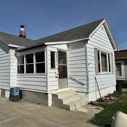 Buy this 2 bed house on 26573 Dartmouth Street in Madison Heights, MI 48071