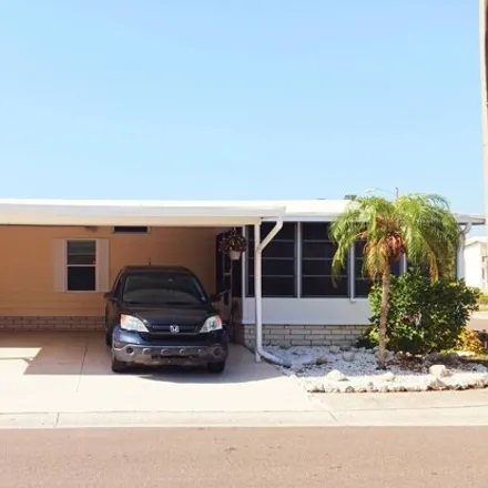 Buy this studio apartment on 100 Hampton Rd Lot 119 in Clearwater, Florida