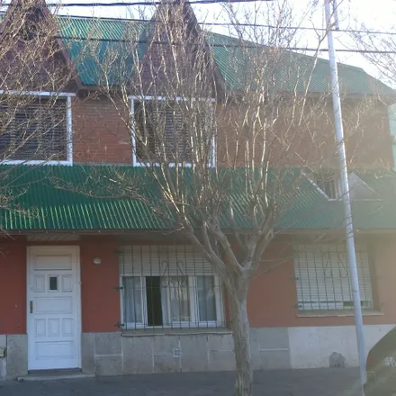 Buy this studio house on 3 de Febrero 4395 in Estación Norte, 7600 Mar del Plata
