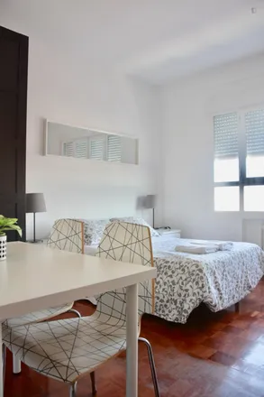 Image 2 - Madrid, Reebok, Calle del Conde Duque, 28015 Madrid - Apartment for rent