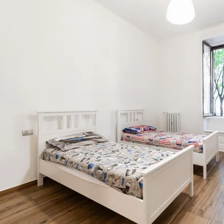 Rent this 9 bed room on Radovix in Viale Lombardia, 32
