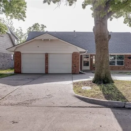 Buy this 5 bed house on 3692 Ridgehaven Drive in Midwest City, OK 73110