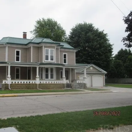 Buy this 4 bed house on 502 East Michigan Street in Lagrange, IN 46761