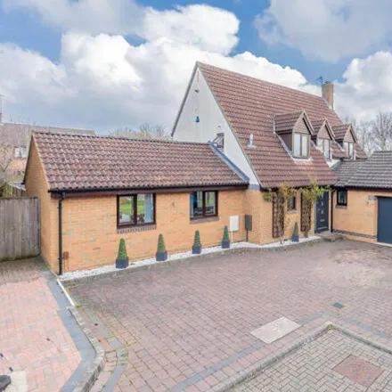 Buy this 4 bed house on Joules Court in Bletchley, MK5 7BA