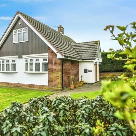 Image 2 - Heath Close, Liverpool, L25 4TB, United Kingdom - House for sale