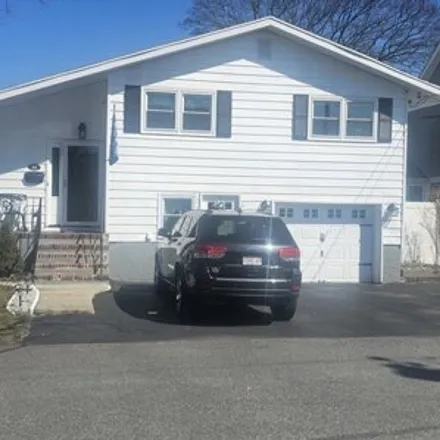 Buy this 3 bed house on 64 Montvale Road in Woburn, MA 01801