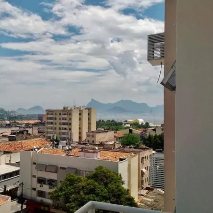 Buy this 2 bed apartment on Rua Saldanha Marinho in Centro, Niterói - RJ