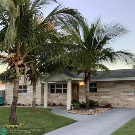 Rent this 5 bed house on 704 Northeast 7th Avenue in Boynton Beach, FL 33435