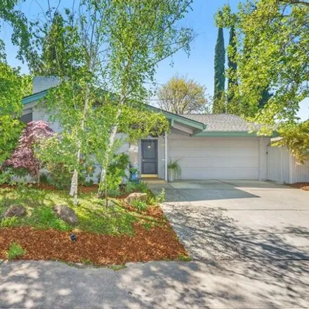Buy this 3 bed house on 1104 Fordham Drive in Davis, CA 95616
