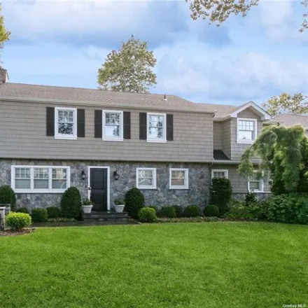 Buy this 4 bed house on 388 Feather Lane in Village of Williston Park, North Hempstead