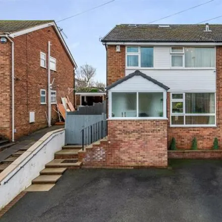 Buy this 4 bed duplex on King Drive in Leeds, LS17 7AP