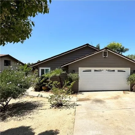 Buy this 3 bed house on 914 North Main Avenue in Fallbrook, CA 92028