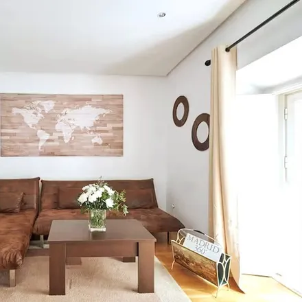 Rent this 3 bed apartment on Carrera de San Jerónimo in 12, 28014 Madrid