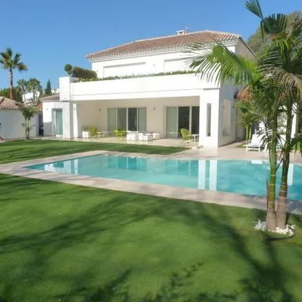 Buy this 5 bed house on 29670 Marbella