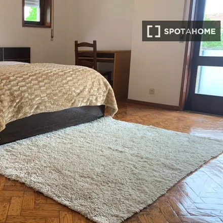 Rent this 11 bed room on Rua Padre Rebelo da Costa in 4250-024 Porto, Portugal