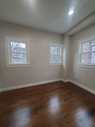 Image 8 - Fat Baby, 118 Dorchester Street, Boston, MA 02127, USA - Apartment for rent