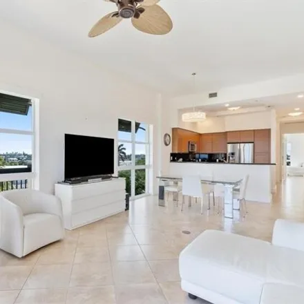 Image 7 - High Noon Beach Resort, El Mar Drive, Lauderdale-by-the-Sea, Broward County, FL 33303, USA - Condo for sale