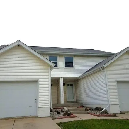 Rent this 2 bed house on 2020 Madera St in Waukesha, Wisconsin