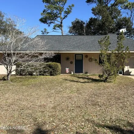 Buy this 3 bed house on 186 Oak Ridge Lane in New Hanover County, NC 28411