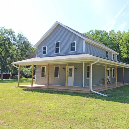 Buy this 4 bed house on 601 William Street in Avoca, Iowa County