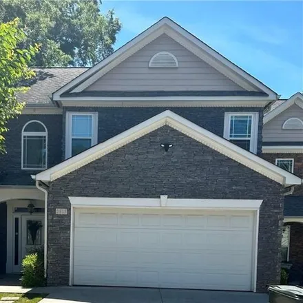 Buy this 2 bed townhouse on 2811 Dominion Lane in Kennesaw, GA 30144