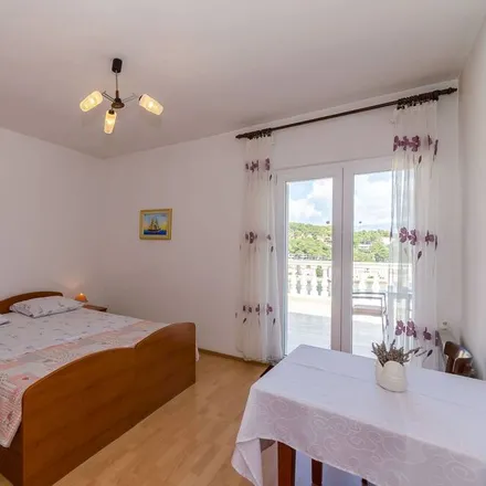 Image 3 - 21465, Croatia - Apartment for rent