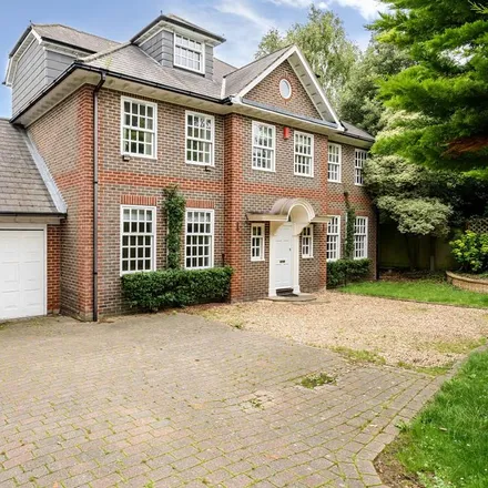 Rent this 5 bed house on Westrow Road in Bedford Place, Southampton