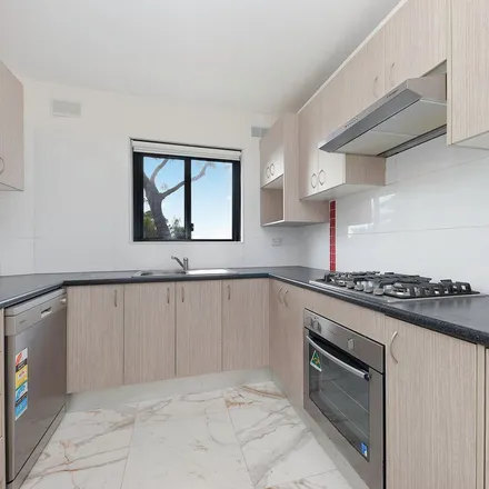 Image 5 - Templeman Crescent, Hillsdale NSW 2036, Australia - Apartment for rent