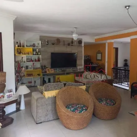 Buy this 5 bed house on Condomínio Lírios do Campo in Sapê, Niterói - RJ