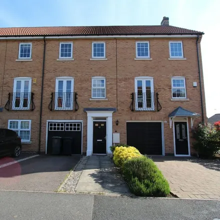 Rent this 3 bed townhouse on 43 Cartwright Way in Beeston, NG9 1RL