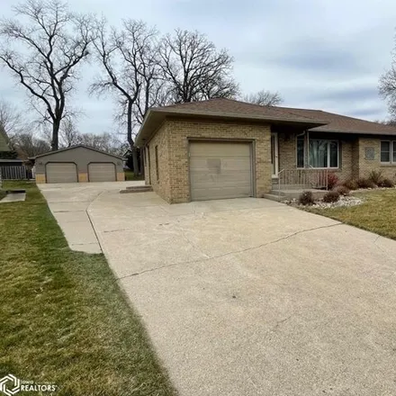 Buy this 2 bed house on 623 17th Street West in Clear Lake, IA 50428