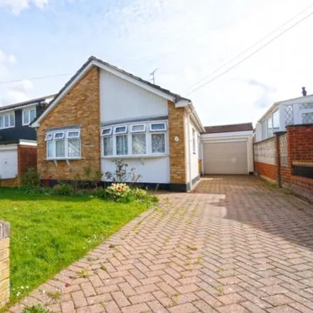 Buy this 2 bed house on Parkstone Avenue in Hadleigh, SS7 1SR