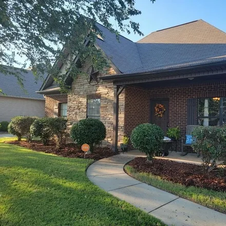 Buy this 3 bed house on 4928 Stonecreek Way in Calera, AL 35040