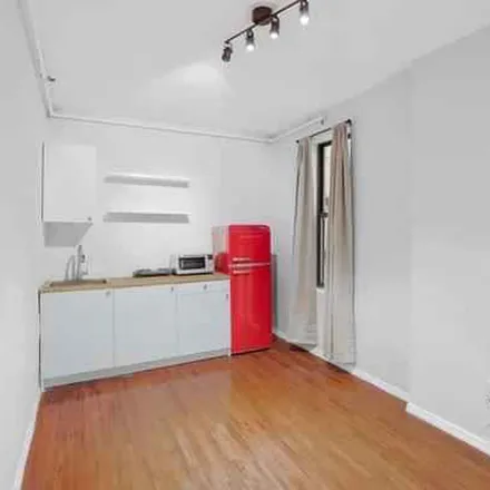 Image 2 - 116 West 71st Street, New York, NY 10023, USA - Townhouse for rent