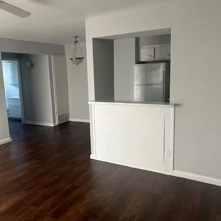 Rent this 1 bed house on 1073 Ashland Street in Houston, TX 77008