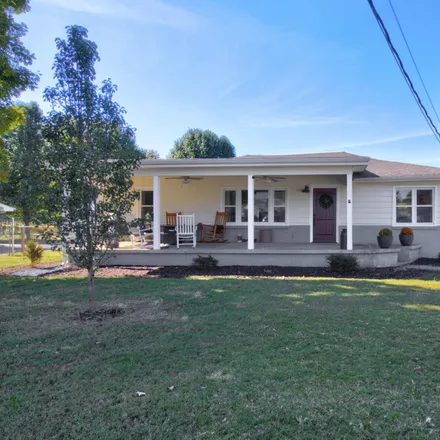 Buy this 2 bed house on 118 Shearer Street in Soddy-Daisy, TN 37379