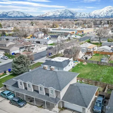 Image 4 - 352 Fenton Avenue, South Salt Lake, UT 84115, USA - House for sale