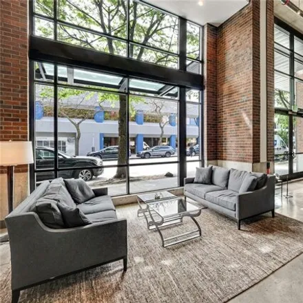 Image 6 - Mosler Condos and Lofts, 2720 3rd Avenue, Seattle, WA 98121, USA - Condo for sale